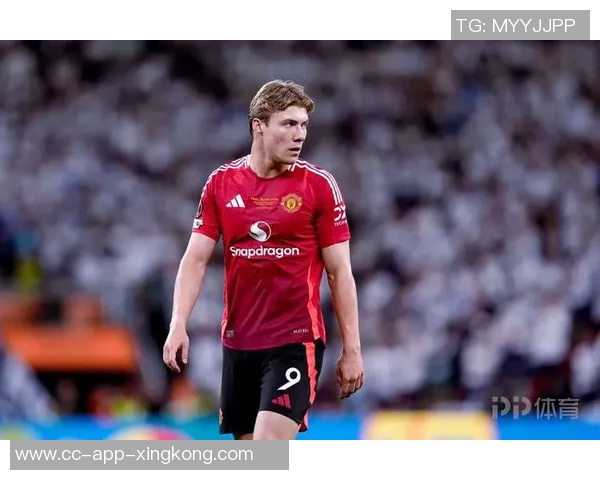 罗马诺回应曼联与鲁本内维斯谈判传闻称未曾发言 罗马诺回应曼联与鲁本内维斯谈判传闻称未曾发言