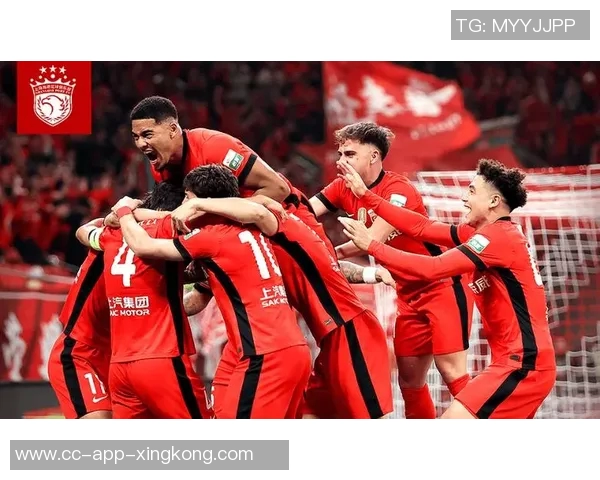 海港队只需末轮拿一分即可锁定中超三连冠优势明显前景乐观 海港队只需末轮拿一分即可锁定中超三连冠优势明显前景乐观