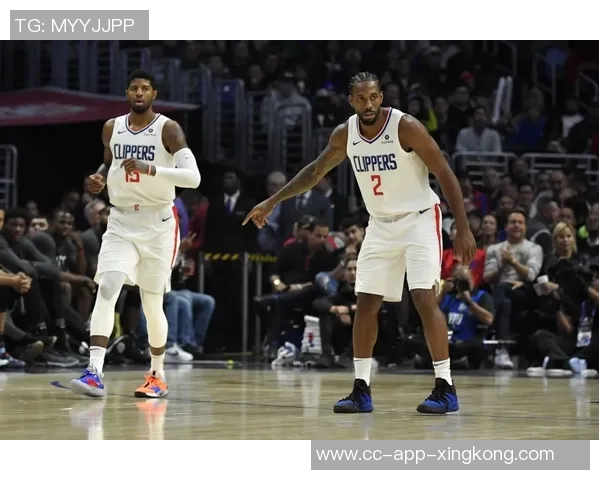 今日NBA交易动态字母哥续约雄鹿湖人引进肯纳德祖巴茨加盟步行者